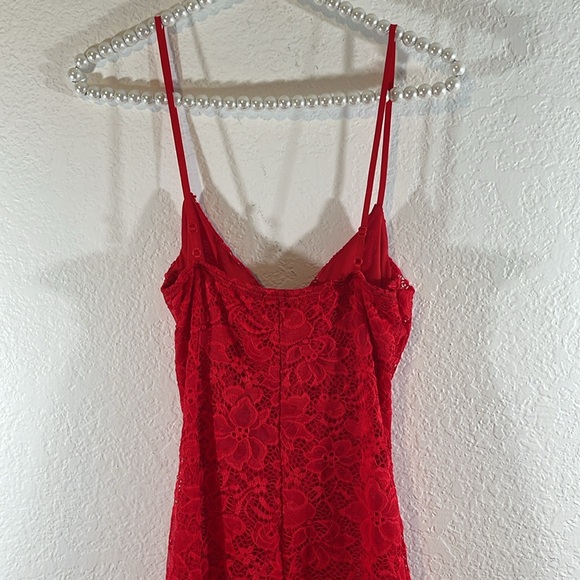 FASHION NOVA Elegant Lace Maxi Dress Red Size Small - Picture 6 of 11
